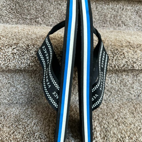 VERSACE Men\'s Black Web Stripes Flip Flops . main image 8